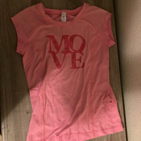 Ivivva by LuLuLemon Pink Activewear Top 6 Move Graphic Short Sleeve Nylon Blend - Picture 1 of 3